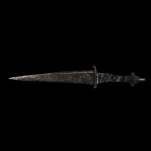 Medieval Quillon Dagger with Bronze Pommel