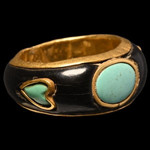 Bactrian Gold Love Ring with Turquoise Hearts