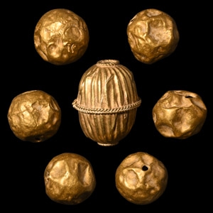 Hellenistic Large Gold Beads with Decoration