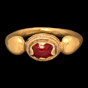 South East Asian Javanese Gold Ring with Glass Gemstone