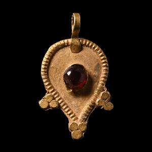 Western Asiatic Gold and Gemstone Pendant