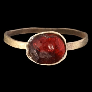 Tudor Period Gold Ring with Gem