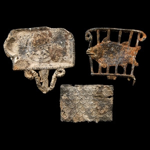 Tudor and Later Thames Lead Toy Griddle Group