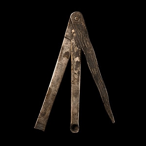 Medieval Silver Cosmetic Implement Set