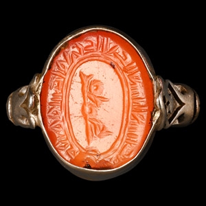 Gemstone with Kufic Inscription in Silver Ring