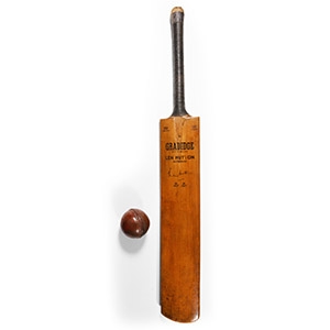 Len Hutton Cricket Bat