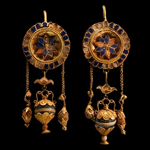 Hellenistic Gold Earrings with Lapis and Mother of Pearl