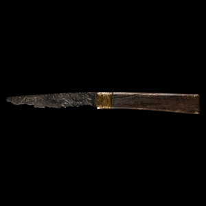 Medieval Thames Iron Knife with Bone Handle