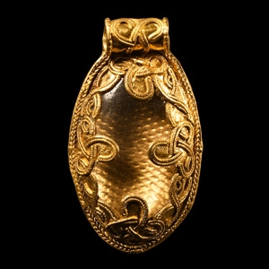 Viking Age Gold and Rock Crystal Pendant