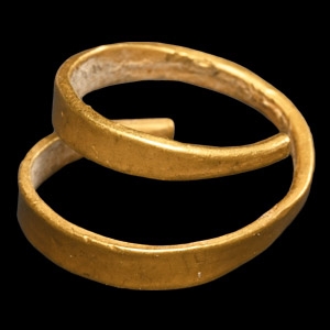Bronze Age Gold Hair Ring