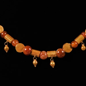 Eastern Parthian Carnelian and Gold Bead Necklace