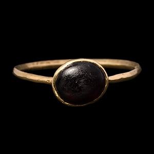 Medieval Gold Ring with Garnet Cabochon