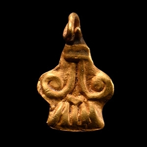 Egyptian Gold Lotus Type Pendant