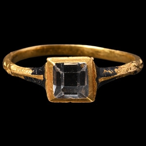 Renaissance Enamelled Gold Ring with Gemstone
