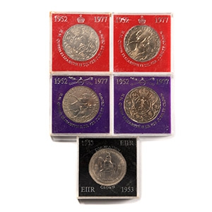 Commemorative Medals - Queen Elizabeth II - Cased Commemorative Crown Group [5]