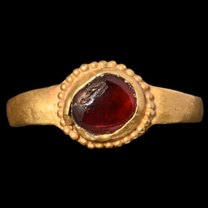 Roman Gold Ring with Garnet
