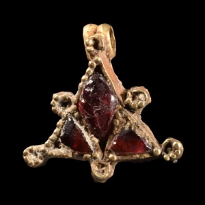 Medieval Triangular Gold Pendant with Garnets