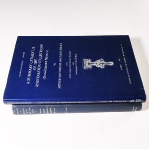 Archaeological Books - Anglo-Saxon Artefact Book Titles [2]