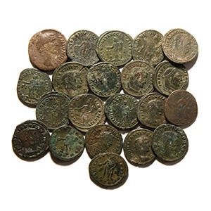 Ancient Roman Imperial Coins - Mixed Large Bronze Coin Group [21]