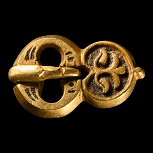 Byzantine Gold Buckle with Heart-Shaped Plate