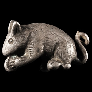 Roman Style Silver Mouse Figure Nibbling a Nut