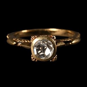 Gold Ring with Rose-Cut Diamond