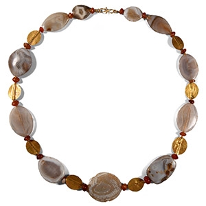 Western Asiatic Gold Necklace with Agate Beads