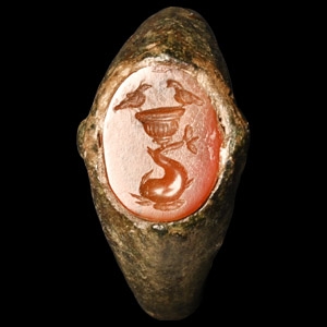 Roman Bronze Ring with Birds and Dolphin Gemstone