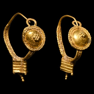 Roman Gold Earrings with Bosses
