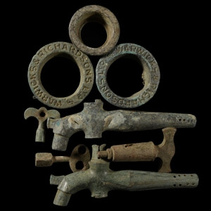 WARWICKS & RICHARDSON Bronze Beer Barrel Fittings