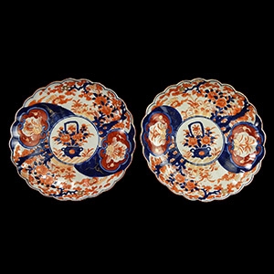 Large Japanese Glazed Ceramic Imari Dish Pair