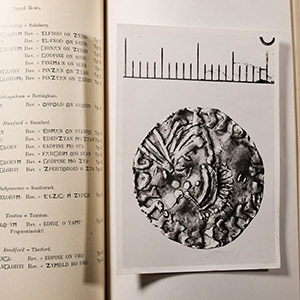 Numismatic Books - Holm - Studier öfver Uppsala Universitets Anglosaxiska Myntsamling