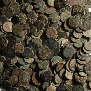 Ancient Roman Imperial Coins - Unresearched - Mixed AE3/4 Coin Group [250+]