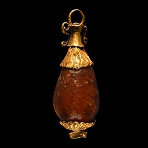 Hellenistic Gold Amphora-Shaped Pendant