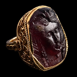 Gold Ring with Cameo of a Goddess