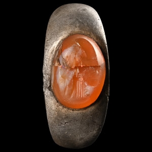 Roman Silver Ring with Bust Gemstone