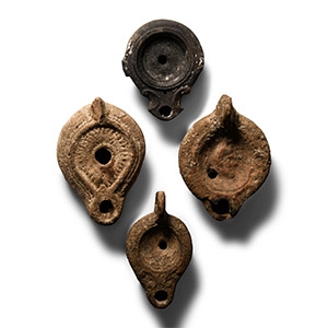 Roman Buffware Oil Lamp Group