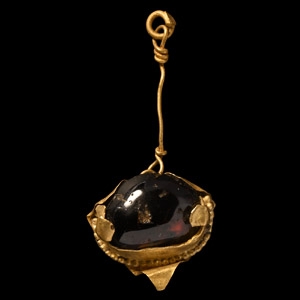 Byzantine Gold Garnet Set Pendant