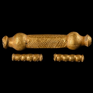 Gold Pendant Bead Group