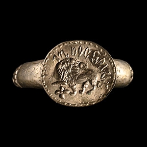 Post Medieval Silver Ring with In this Sign is Health and Lion
