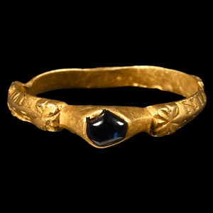 The Drayton Medieval Gold Stirrup-Shaped Bishops Ring with Sapphire and Magical Inscription