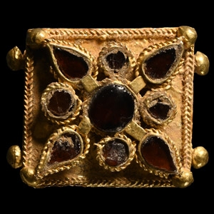 Western Asiatic Garnet-Set Gold Element