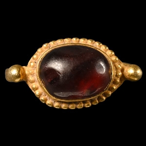 Western Asiatic Garnet-Set Gold Ring