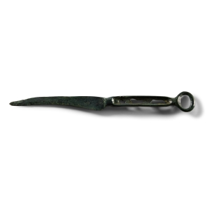 Bronze Age Knife with Looped Pommel