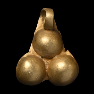 Gold Trefoil Pendant