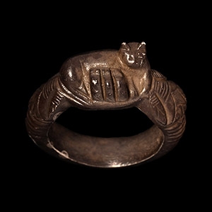 Silver Ring with Bastet and Kittens