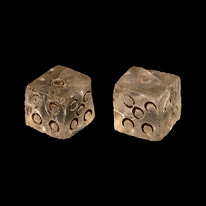 Roman Rock Crystal Gaming Dice Pair