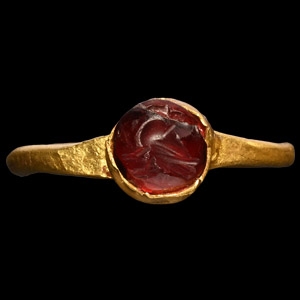 Roman Gold Ring with Bird Gemstone