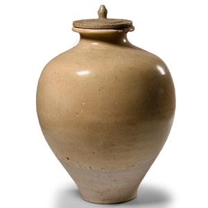 Chinese Tang Glazed White Ware Jar with lid