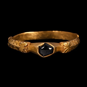 The Drayton Medieval Gold Ring with Magical Inscription